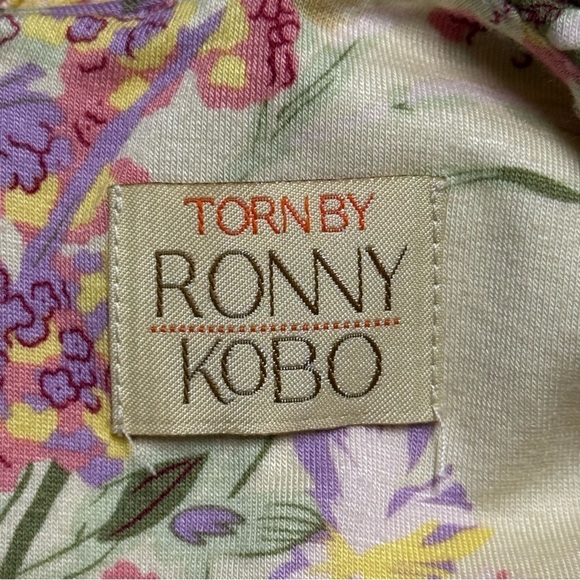 Torn by Ronny Kobo Yellow Floral Print Cap Sleeve Sheath Dress Ruched Stretch M - Picture 6 of 7